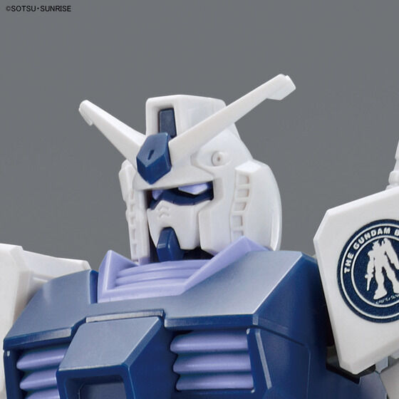 ENTRY GRADE 1/144 THE GUNDAM BASE LIMITED RX-78-2 GUNDAM [THE GUNDAM BASE COLOR] Official 04