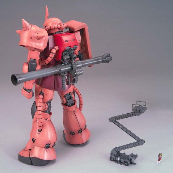 MG 1/100 MS-06S シャア専用ザク Ver.2.0(プラスクリア外装) thumbnail 2