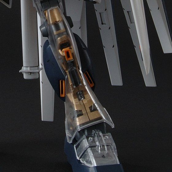 MG 1/100 RX-93 νガンダム(プラスクリア外装) thumbnail 4