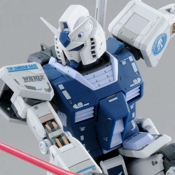 MG 1/100 THE GUNDAM BASE LIMITED RX-78-2 GUNDAM Ver.3.0 [THE GUNDAM BASE COLOR]