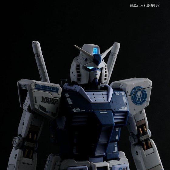 MG 1/100 THE GUNDAM BASE LIMITED RX-78-2 GUNDAM Ver.3.0 [THE GUNDAM BASE COLOR] thumbnail 8