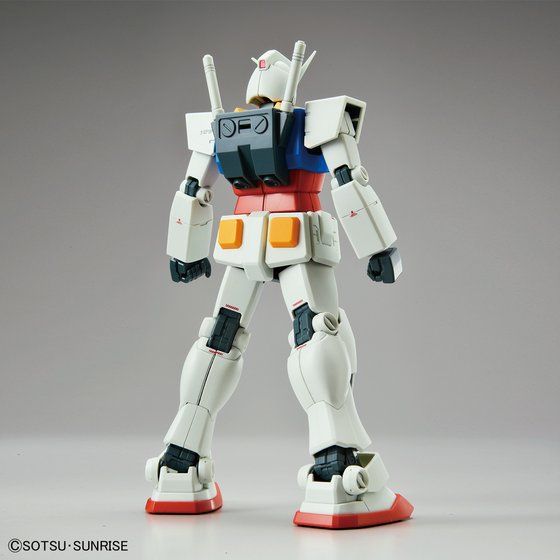 MG 1/100 ガンダムベース限定 RX-78-2ガンダム(パーフェクトガンダムVer.)[アニメカラー] Official 02