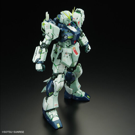 MG 1/100 GUNDAM SIDE-F限定 RX-93 νガンダム Ver.Ka (サイコフレーム発動イメージカラー) Official 03