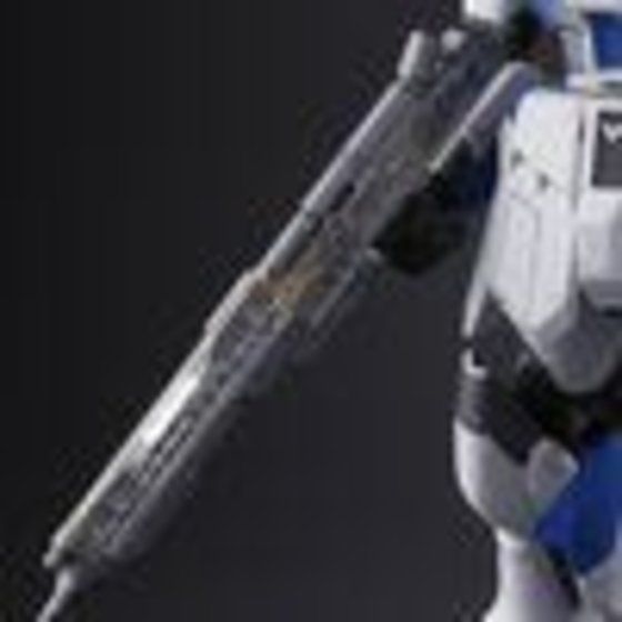 MG 1/100 RX-93-ν2 Hi-νガンダム(プラスクリア外装) thumbnail 3