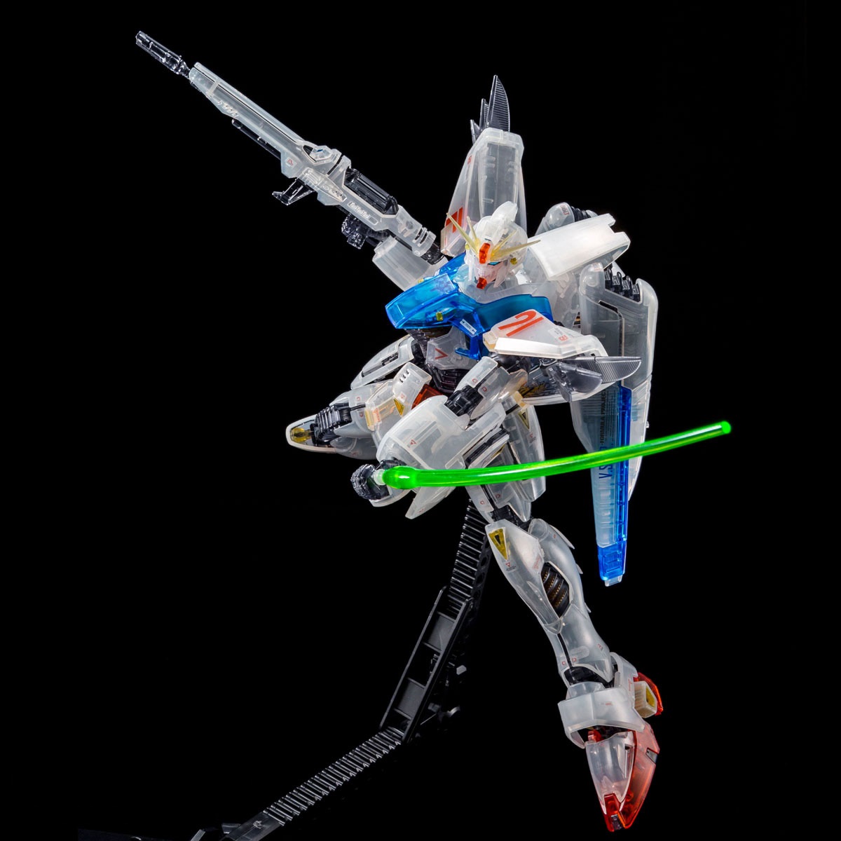 MG 1/100 GUNDAM F91 Ver.2.0 (AFTERIMAGE COLOR) thumbnail 6