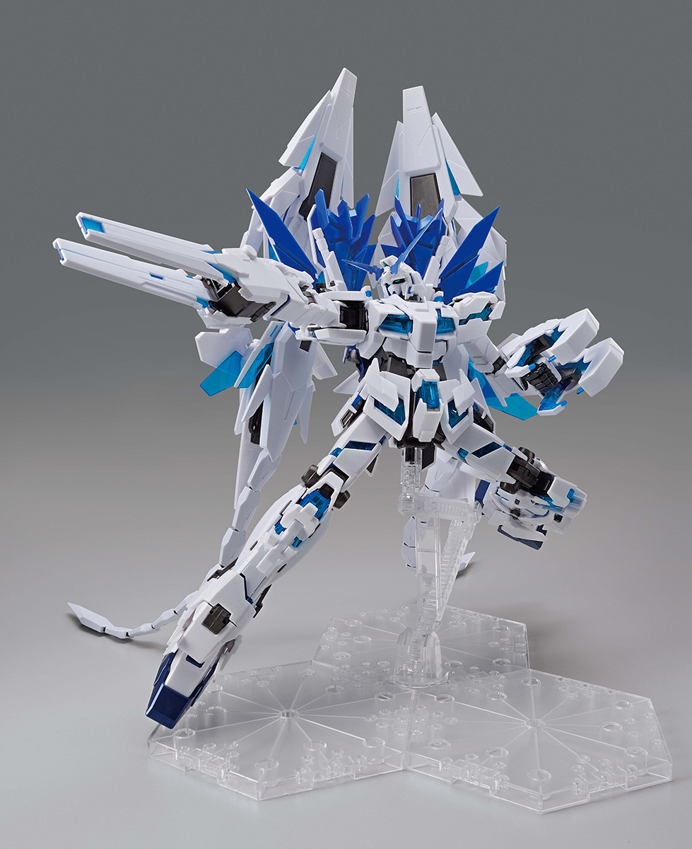 MG 1/100 THE GUNDAM BASE LIMITED UNICORN GUNDAM PERFECTIBILITY [Sep 2020 Delivery] thumbnail 2