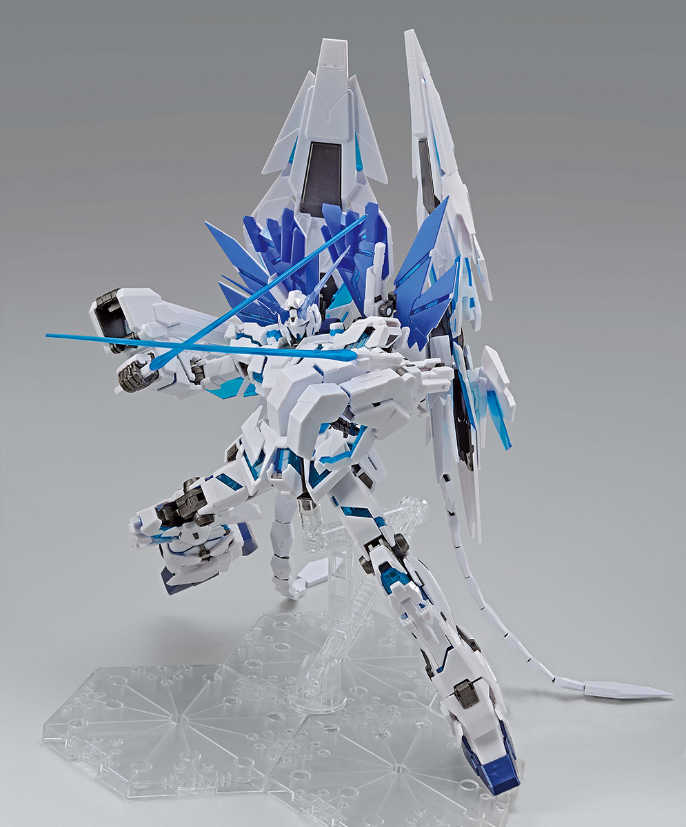 MG 1/100 THE GUNDAM BASE LIMITED UNICORN GUNDAM PERFECTIBILITY [Sep 2020 Delivery] thumbnail 3