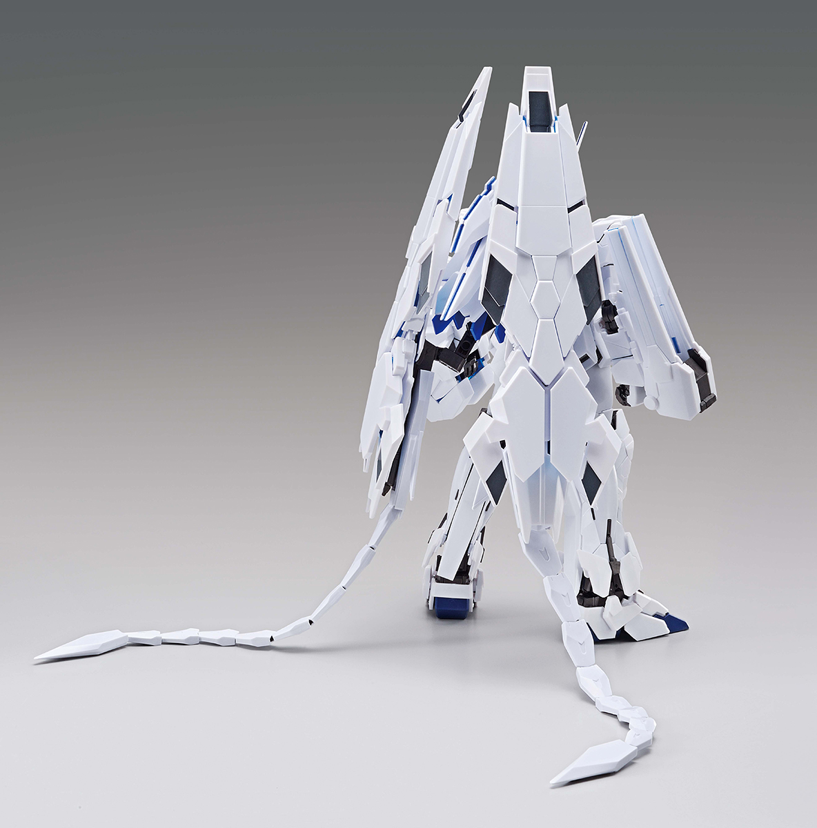 MG 1/100 THE GUNDAM BASE LIMITED UNICORN GUNDAM PERFECTIBILITY [Sep 2020 Delivery] thumbnail 8