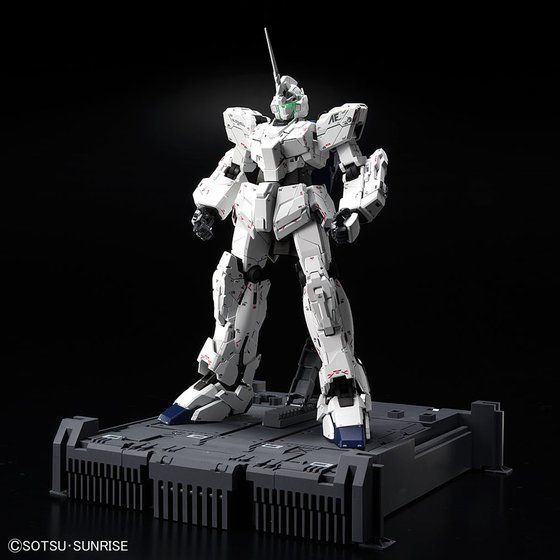 MGEX 1/100 ガンダムベース限定 ユニコーンガンダム Ver.TWC Official 03