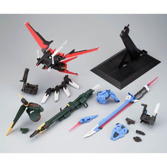 PG 1/60 PERFECT STRIKE GUNDAM EXPANSION PARTS FOR STRIKE GUNDAM Gallery 02
