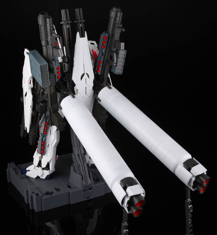 PG 1/60 FULL ARMOR EXPANSION UNIT FOR UNICORN GUNDAM thumbnail 6