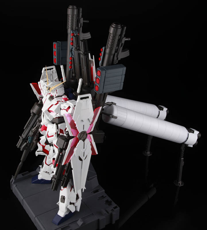 PG 1/60 FULL ARMOR EXPANSION UNIT FOR UNICORN GUNDAM thumbnail 7