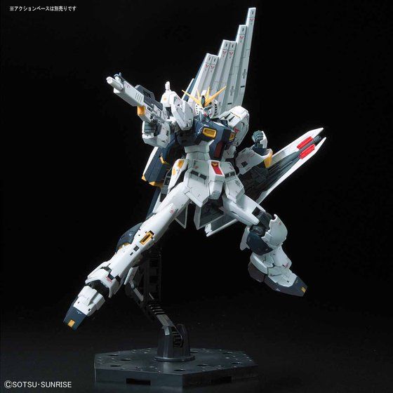 RG 1/144 ν GUNDAM thumbnail 3