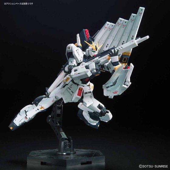 RG 1/144 ν GUNDAM thumbnail 4