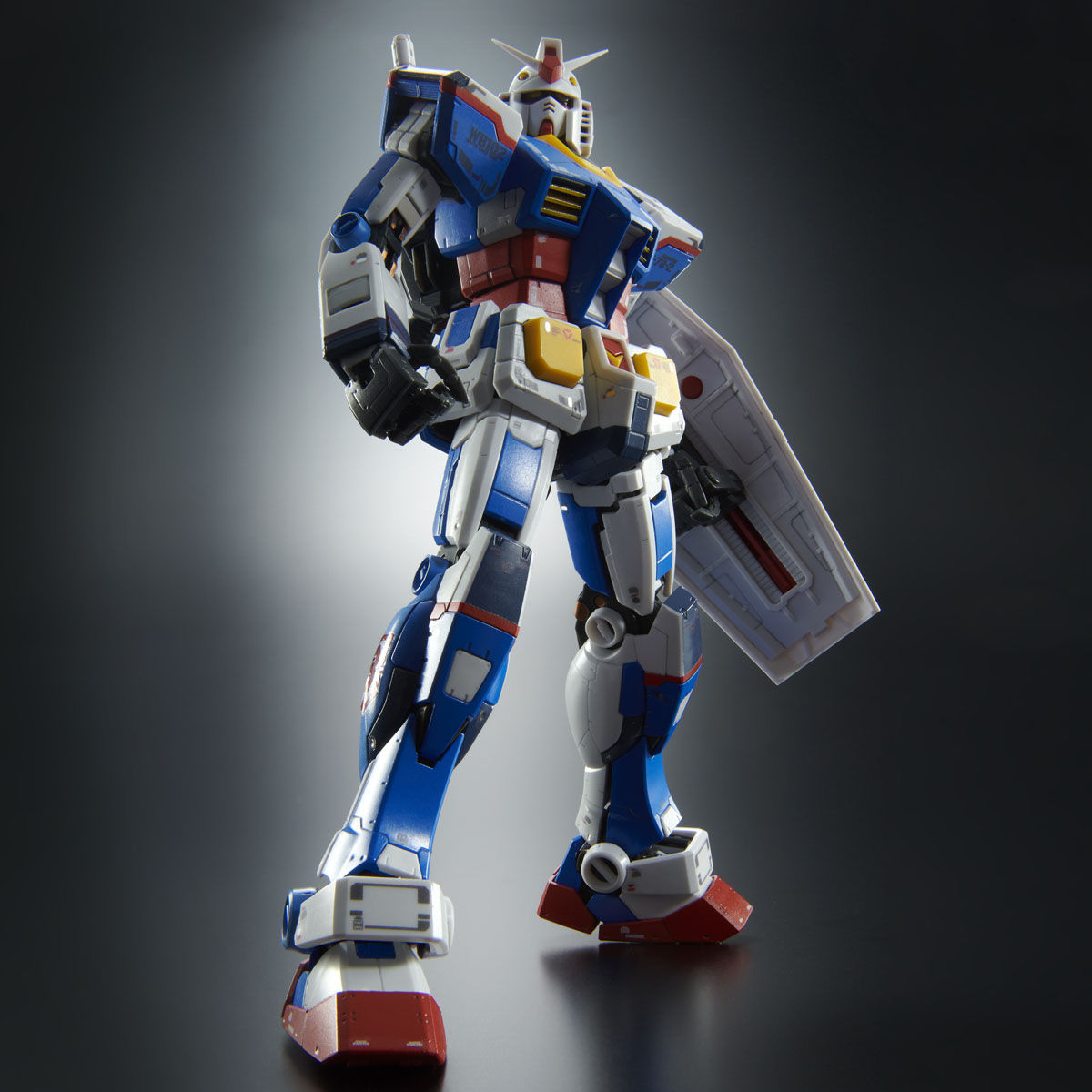 RG 1/144 RX-78-2 GUNDAM (TEAM BRIGHT CUSTOM) thumbnail 2