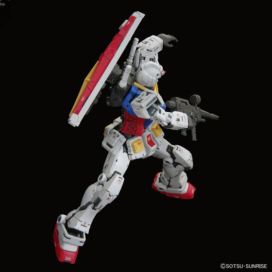 RG 1/144 RX-78-2 GUNDAM Ver.2.0 thumbnail 6