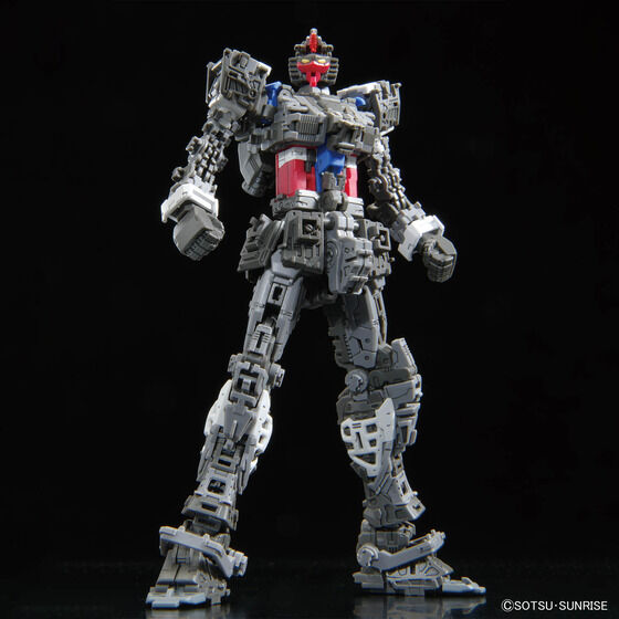 RG 1/144 RX-78-2 GUNDAM Ver.2.0 thumbnail 7