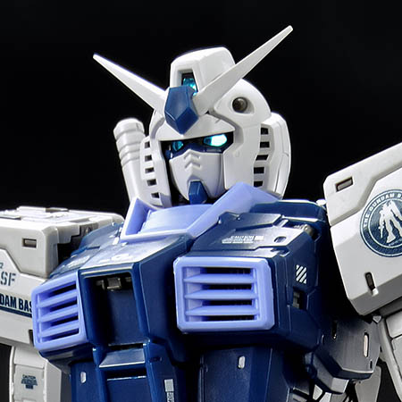 RG 1/144 ガンダムベース限定 RX-78-2 ガンダム Ver.2.0 [ガンダムベースカラー] Manual catalog image